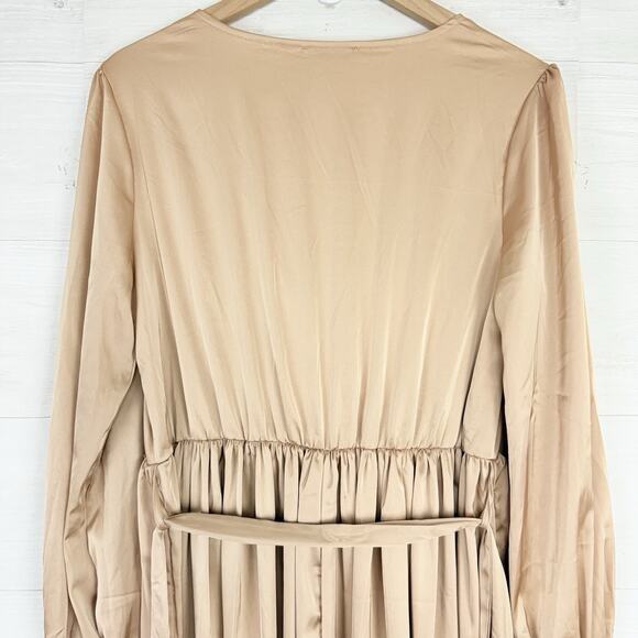 Baltic Born Holly Satin Maxi Dress Large Champagne Long Sleeve Wedding Formal - Picture 9 of 16